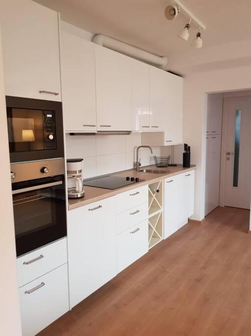 Living City, Apartament Cu Doua Dormitoare 시비우 외부 사진